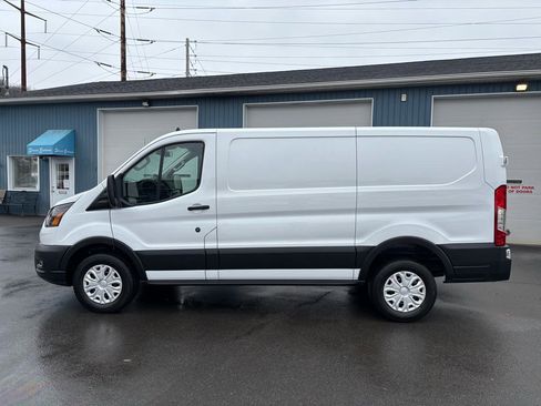 Used 2024 Ford Transit 250 Low Roof w/ Exterior Upgrade Package image 2