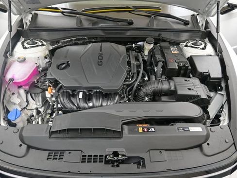 Used 2026 Hyundai Sonata SEL FWD image 10