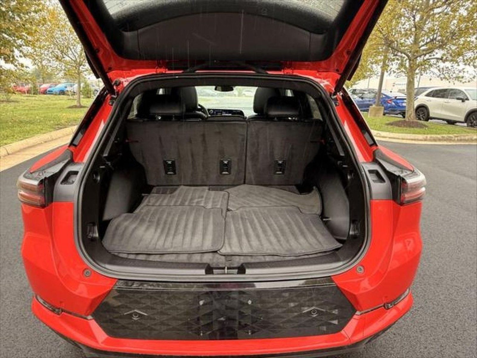 Used 2024 Chevrolet Equinox EV RS AWD/4WD image 18