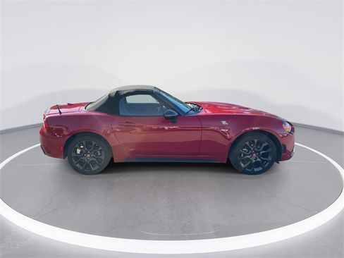 Used 2020 FIAT 124 Spider Abarth w/ Convenience Group image 7