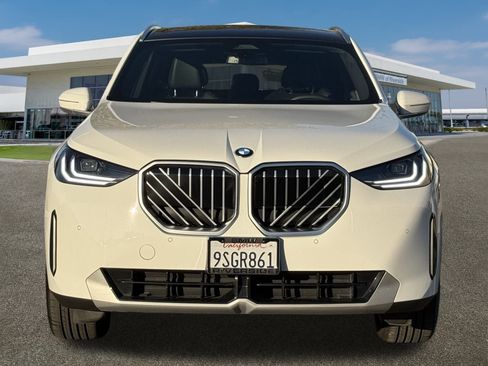 Used 2025 BMW X3 xDrive30i w/ Convenience Package image 3