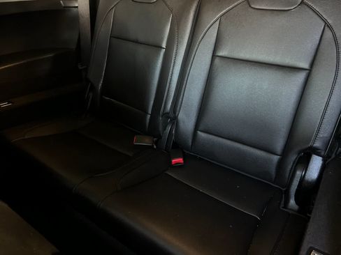 Used 2020 Acura MDX FWD image 16