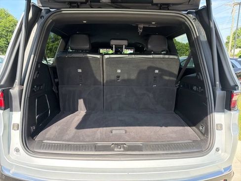 Used 2022 Jeep Wagoneer Series II AWD/4WD image 8
