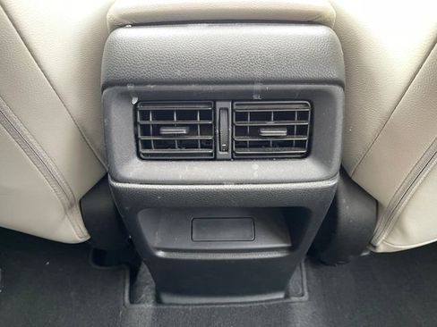 Used 2023 Honda CR-V EX-L image 23