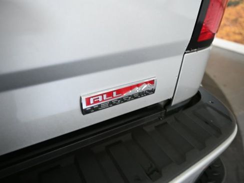 Used 2014 GMC Sierra 1500 SLT w/ All-Terrain Package image 19