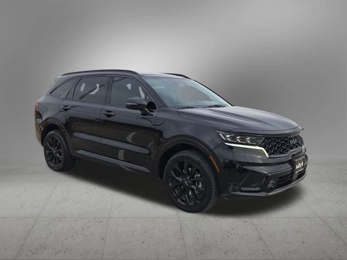 Certified 2022 Kia Sorento SX image 8