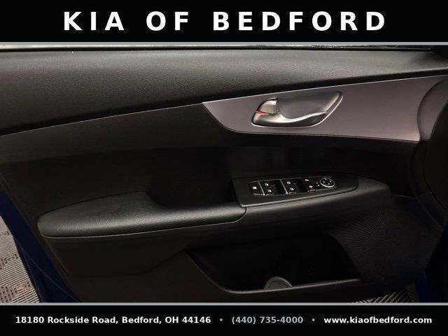 Certified 2022 Kia Forte LXS FWD image 11