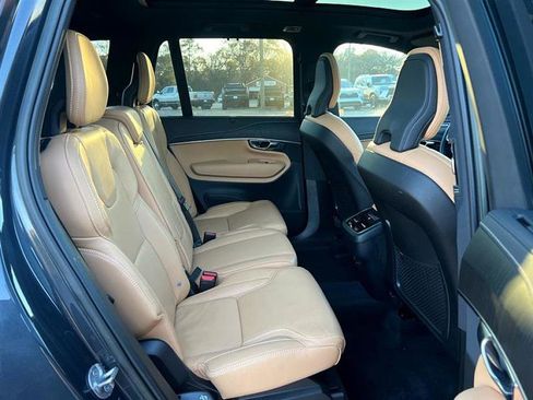 Used 2022 Volvo XC90 T6 Inscription w/ Advanced Package image 34