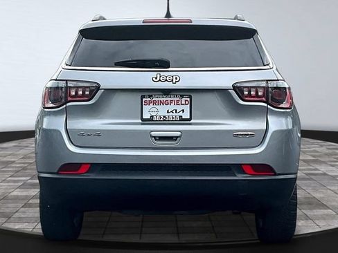 Used 2022 Jeep Compass Latitude AWD/4WD image 5