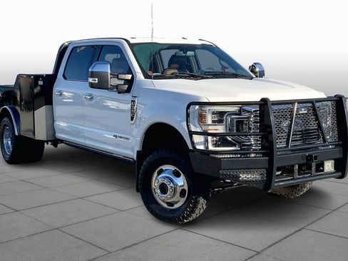 Used 2021 Ford F350 King Ranch w/ King Ranch Ultimate Package image 3