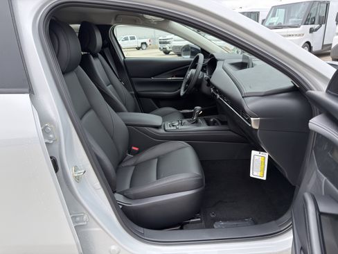 New 2026 MAZDA CX-30 AWD 2.5 S w/ Select Sport Pkg image 14