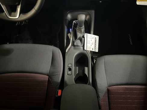 Used 2026 Toyota Corolla SE image 33