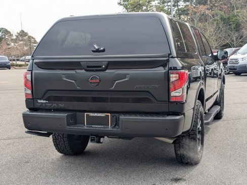 Used 2021 Nissan Titan PRO-4X w/ Pro-4x Convenience Package image 4