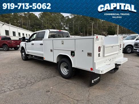 New 2026 Ford F350 XL w/ XL Chrome Package image 6