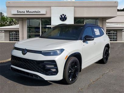 New 2026 Volkswagen Tiguan SE R-Line