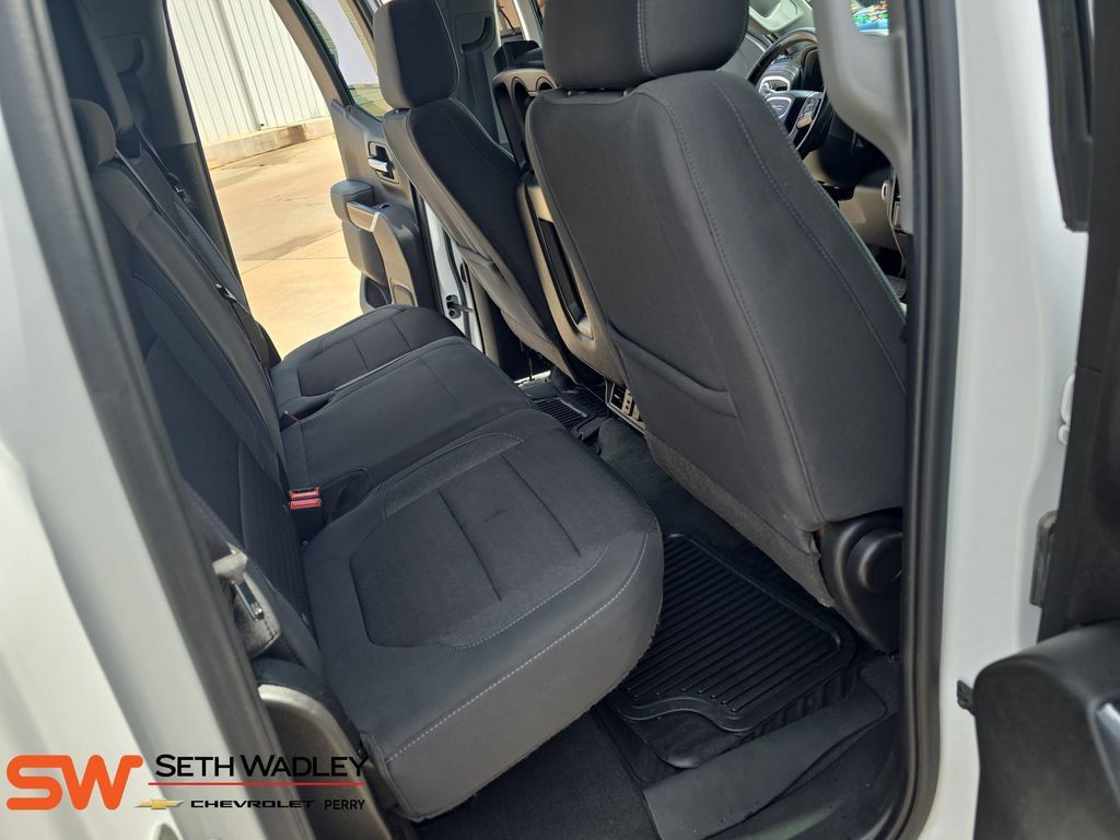 Used 2022 GMC Sierra 1500 SLE AWD/4WD image 11