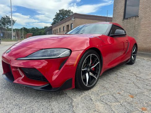Used 2020 Toyota Supra Premium w/ Driver Assist Package RWD image 4