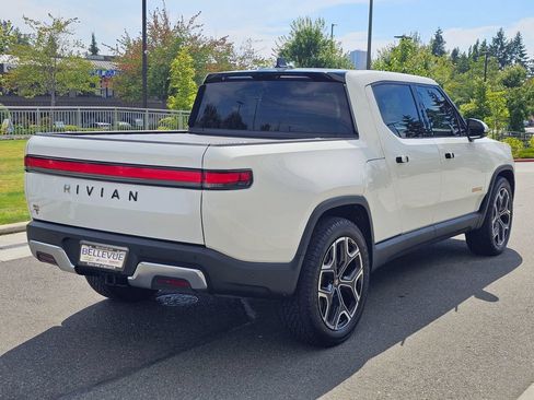 Used 2022 Rivian R1T Adventure AWD/4WD image 5