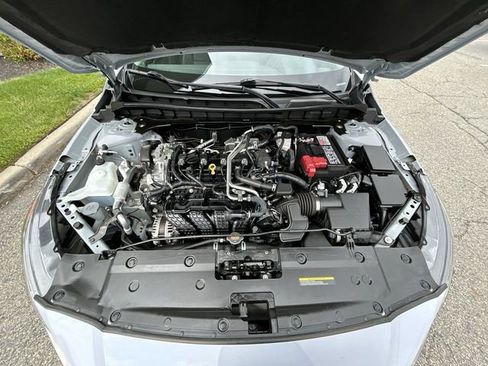 Certified 2024 Nissan Altima 2.5 SR w/ SR Premium Package AWD/4WD image 14