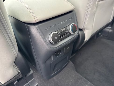 New 2026 Ford Explorer Active w/ Active Comfort Package image 20