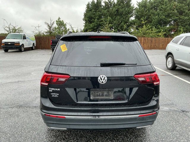 Used 2021 Volkswagen Tiguan SE FWD image 8