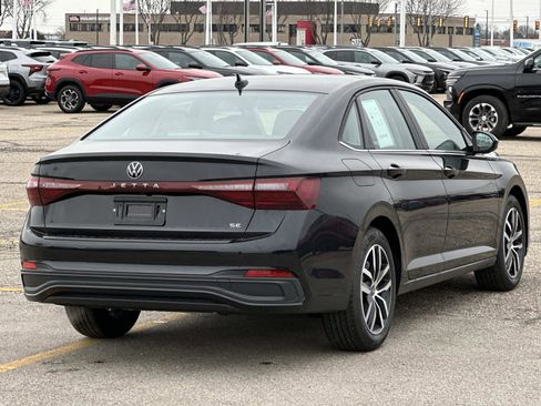 New 2026 Volkswagen Jetta SE image 5