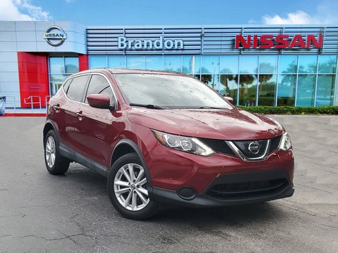 Used 2019 Nissan Rogue Sport S w/ Appearance Package image 1