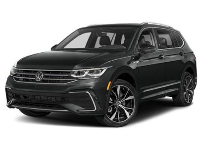 Used 2024 Volkswagen Tiguan SEL R-Line