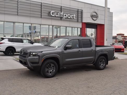 New 2026 Nissan Frontier SV w/ SV Convenience Package image 2