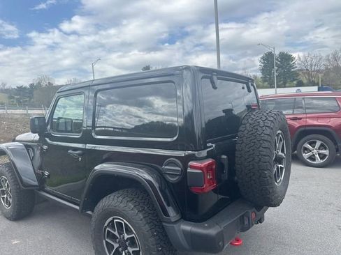 Used 2024 Jeep Wrangler Rubicon image 26