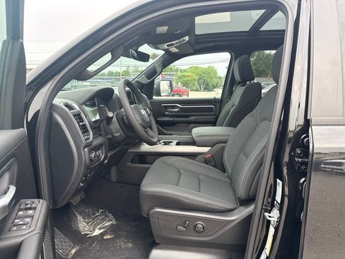 New 2026 RAM 1500 Big Horn AWD/4WD image 17