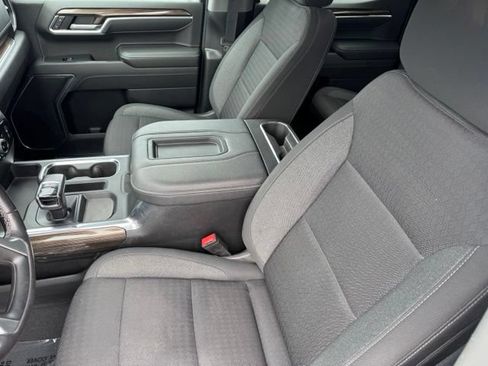 Certified 2022 Chevrolet Silverado 1500 RST AWD/4WD image 6