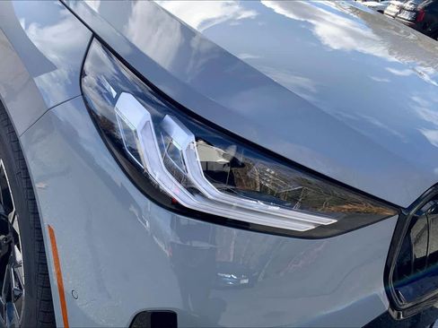 New 2026 BMW X3 xDrive30 w/ Premium Package image 13