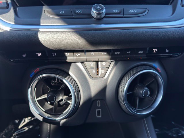 Certified 2023 Chevrolet Blazer LT AWD/4WD image 19
