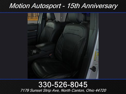Used 2018 Ford Explorer Platinum image 29