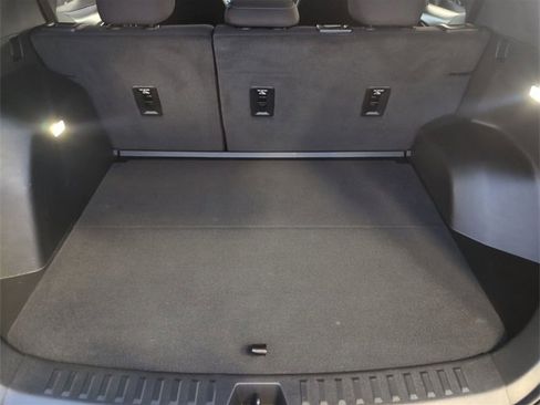 Used 2026 Chevrolet Equinox LT image 24