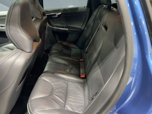 Used 2017 Volvo XC60 T6 R-Design w/ Protection Package image 15