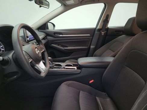 Used 2023 Nissan Altima 2.5 SV image 17