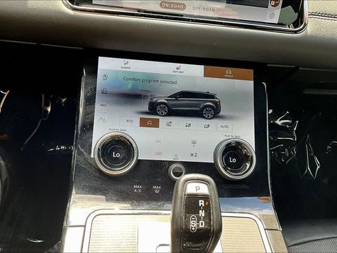 Used 2021 Land Rover Range Rover Evoque R-Dynamic SE AWD/4WD image 17