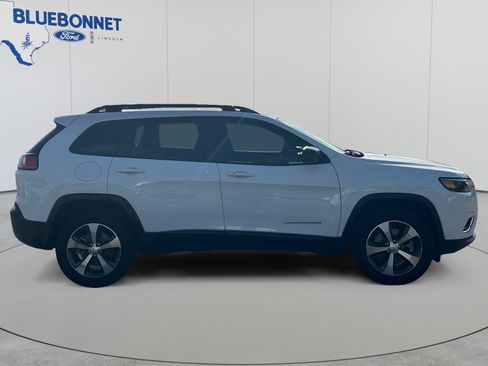 Used 2022 Jeep Cherokee Limited AWD/4WD image 4