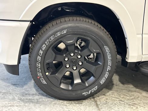 New 2026 RAM 1500 Big Horn AWD/4WD image 11