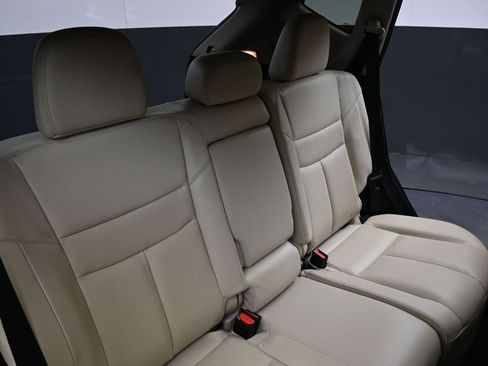 Used 2024 Nissan Murano SL image 16