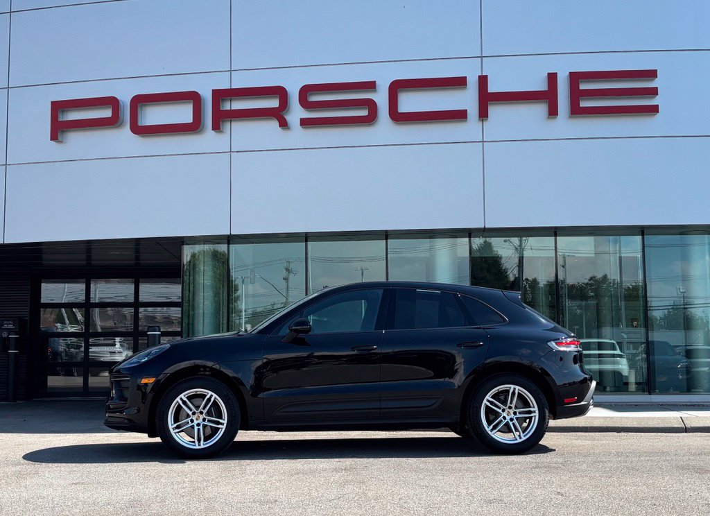 Certified 2026 Porsche Macan AWD/4WD image 2
