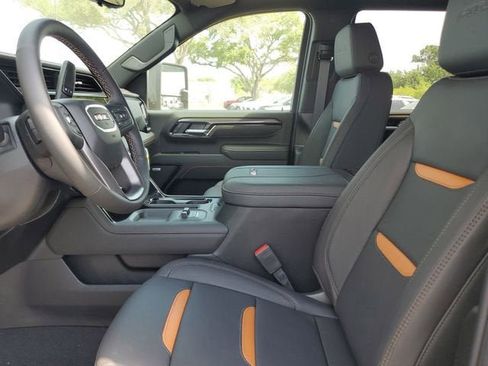 New 2026 GMC Sierra 3500 AT4 w/ AT4 Premium Plus Package AWD/4WD image 20