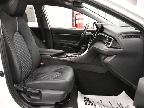 Certified 2024 Toyota Camry SE image 24