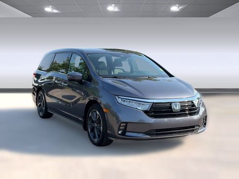 Used 2024 Honda Odyssey Elite image 7