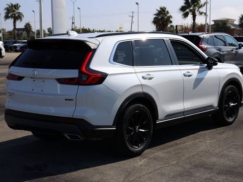 Certified 2025 Honda CR-V Sport image 8