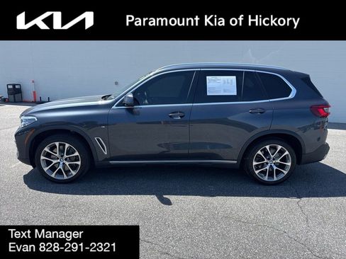 Used 2019 BMW X5 xDrive50i w/ Premium Package 2 AWD/4WD image 4