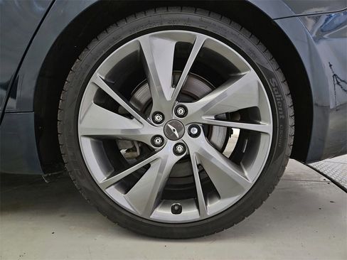 Used 2022 Genesis G70 3.3T w/ Sport Advanced Package image 36