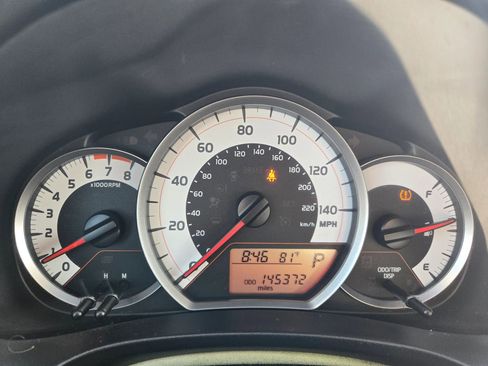 Used 2012 Toyota Yaris SE image 21